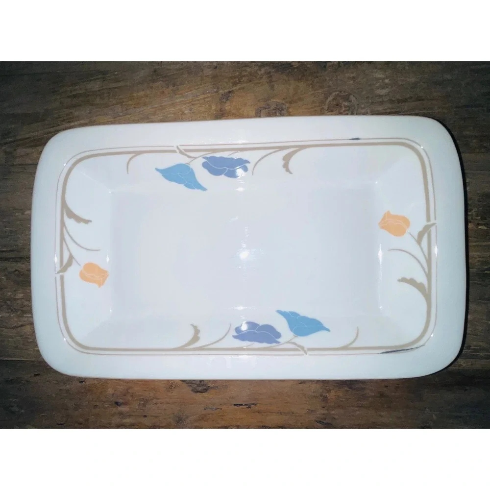 Dansk Tivoli Baker Dish 